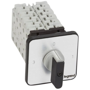 Legrand Görgős kapcsoló 3P 32A PR26 0-1-2-3 - 27505