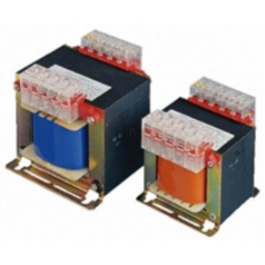   Legrand leválasztó transzformátor 630VA 230-400/115-230V~ - 42792