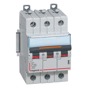 Legrand DX3 kismegszakító 25kA 3P 400V~ C20 - 409782