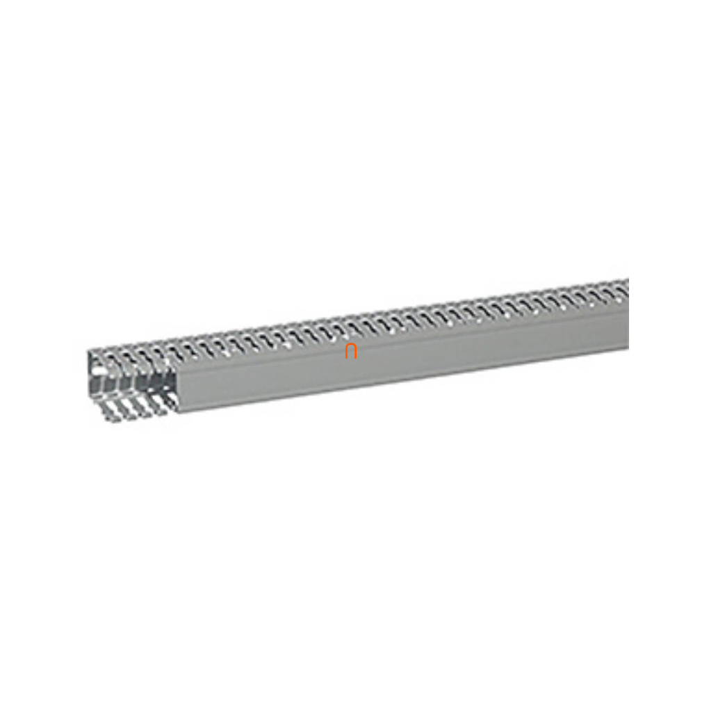 Legrand 636108 Transcab 40x80 perforált csatorna