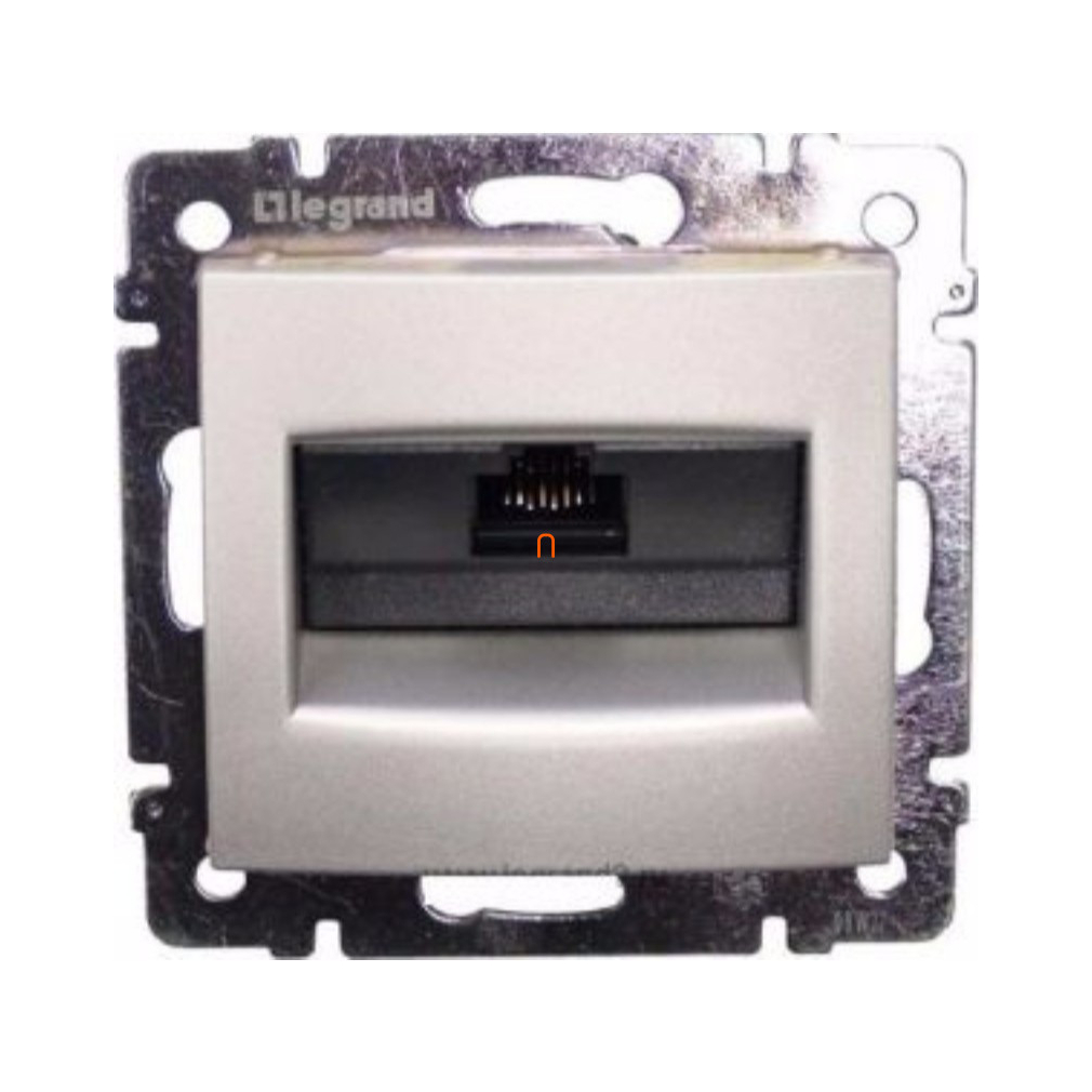 Legrand Valena 1xRJ45 UTP Cat5e aljzat, körmös alumínium (770230)
