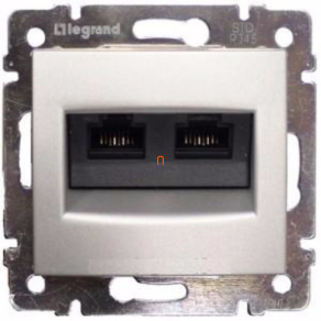   Legrand Valena 2xRJ45 LCS2 Cat5e UTP aljzat, alumínium - 770239