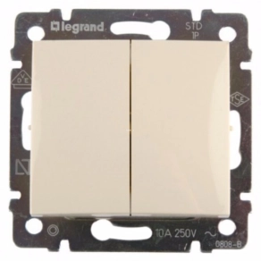 Legrand Valena csillárkapcsoló elefántcsont - 774305