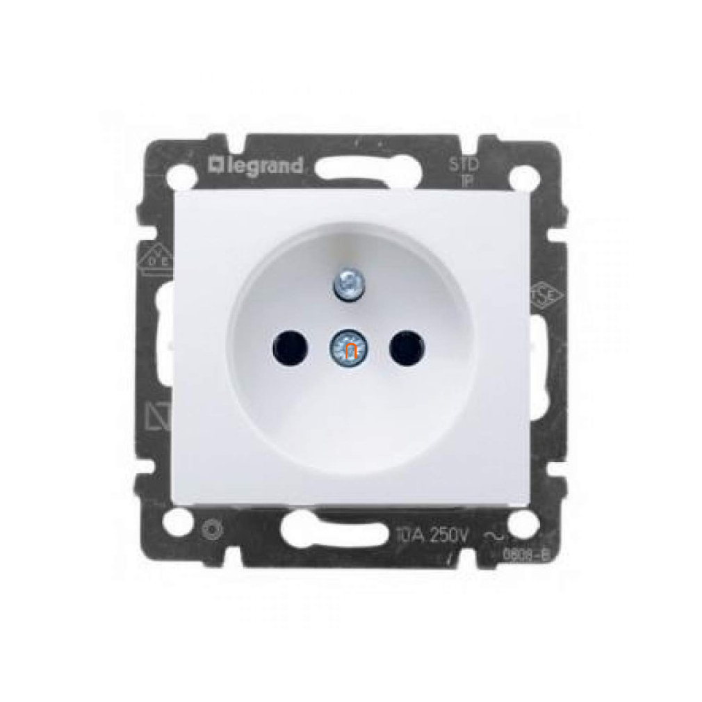 Legrand Valena fehér 2P+F francia (774396)