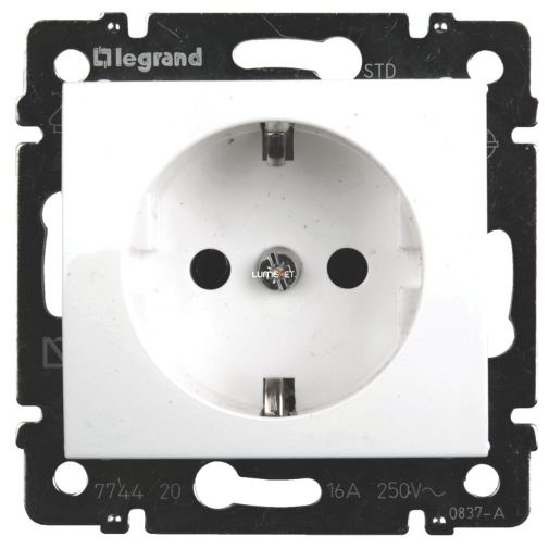 Legrand Valena 2P+F foldelt csatlakozo aljzat 16V 250V 774420 - Lumenet