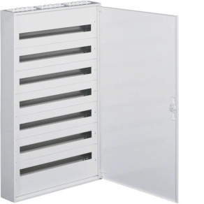   HAGER FW736WT Univers mezős elo., falon kív., maszk., IP30, 252M, N+PE, I.év.o. 1241x787x150mm