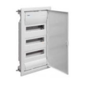   Kiselosztó süllyesztett 3soros, 36 modulos teli ajtóval IP30 PE/N sínnel HAGER Volta VU36NE