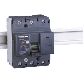 Schneider Electric Acti9 NG125H - 18723 - kismegszakító, 3P, C, 10A