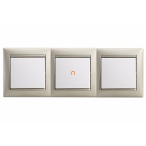 Legrand Valena 3-as keret, tetszőleges kagylóhéj - 770473