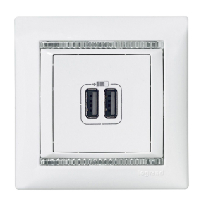   Legrand Valena 2xUSB töltő aljzat, 1500 mA, fehér - 770470