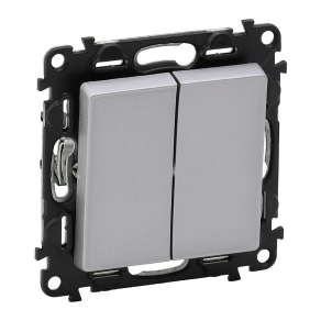   Legrand Valena Life csillárkapcsoló 10 AX alumínium - 752305