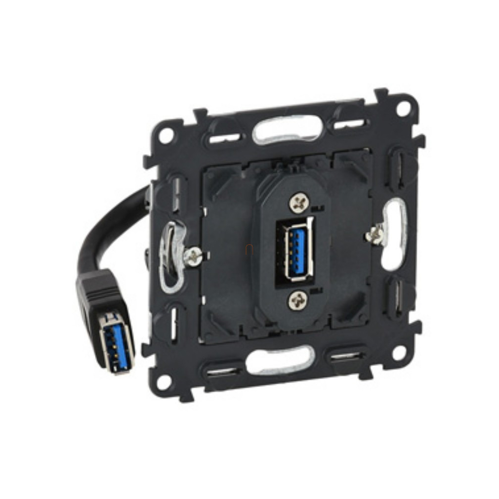 Valena InMatic 753082 elővezetékezett USB adatátviteli aljzat, Legrand