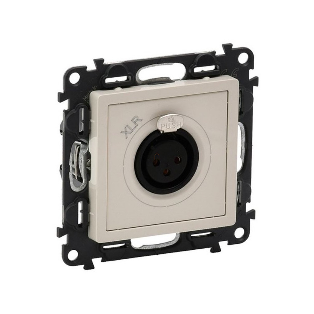 Valena Life 753274 XLR hárompólusú csatlakozóaljzat apa elefántcsont Legrand