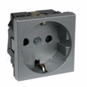   Legrand Program Mosaic 2P+F csatlakozóaljzat csavaros, (GYV) biztonsági zsalus, alumínium - 79213