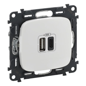   Legrand Valena Allure töltőaljzat kettős USB C-típusú + USB A-típusú csatlakozóval, 5V–3A–15W, Túlfesz-védelem 1kW, Class II SELV, fehér - 754965