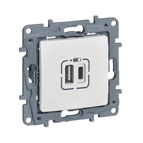   Legrand Niloé kettős USB-A+C töltőaljzat-3 A-15 W, fehér - 764597