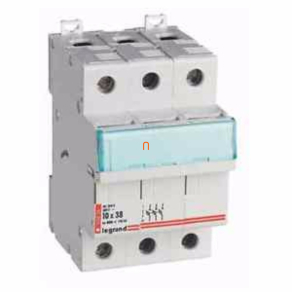 Legrand Szakaszolható aljzat 10*38 3P - 5838