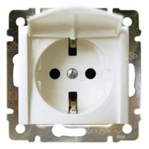 Legrand Valena 2P+F csapófedeles fehér - 774422