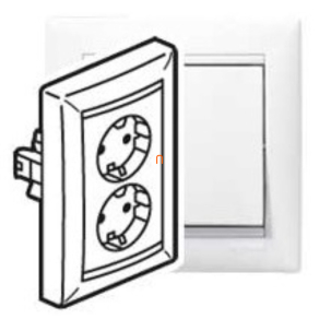 Legrand Valena 2x2P+F csatlakozóaljzat fehér - 774400