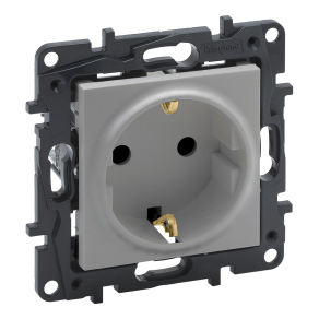   Legrand Niloé Step 2P+F csatlakozóaljzat (rugós), biztonsági zsaluval, alumínium - 863320