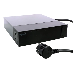   Legrand Elosztóállomás TV-hez 4x2P+F + 4x2P, 6A, túlfeszültség-védelemmel, 2 m vezetékkel, fekete - 694595