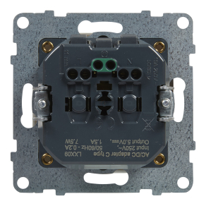   Legrand Suno 2P+F + USB-C csatlakozóaljzat (rugós), biztonsági zsaluval, fehér - 721129