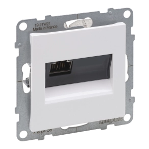 Legrand Suno RJ45 Cat.6 STP aljzat fehér - 721156