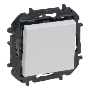 Legrand Niloé Step keresztkapcsoló, 10AX, fehér - 863107B