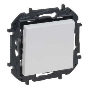   Legrand Step fehér N101 egypólusú nyomó, 6A 863109B - Niloé