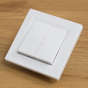   Schneider Electric Asfora - EPH0300121 - Csillárkapcsoló, rugós bekötés, fehér (105) 