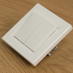   Schneider Electric Asfora - EPH0600123 - Kettős váltókapcsoló, rugós bekötés, bézs (106+6) 