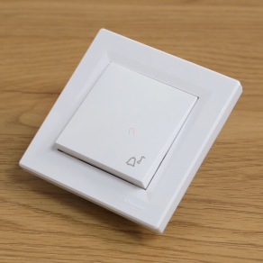   Schneider Electric Asfora - EPH0800121 - Egypólusú nyomó, csengőjel, rugós bekötés, fehér