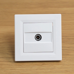   Schneider Electric Asfora - EPH3200121 - TV aljzat, végzáró, 1 dB, fehér