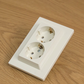   Schneider Electric Asfora - EPH9900123 - 2x2P+F csatlakozóaljzat, csavaros, kerettel, bézs