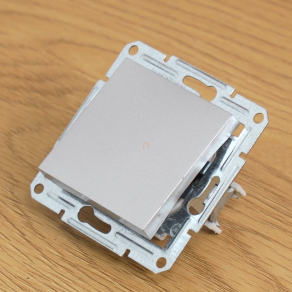   Bontott csomagolású Schneider Electric Asfora süllyesztett keresztkapcsoló fedéllel, alumínium