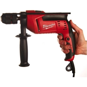   Milwaukee ütvefúró 705W, 0-3000 ford/perc, 4m-es kábellel PD-705 4933431955