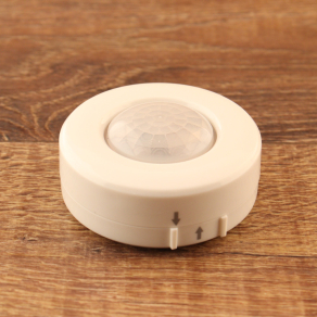 LED gardrób lámpa mozgásérzékelővel - GAO 7002H