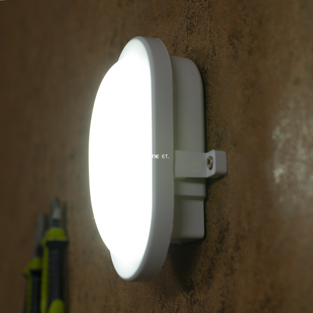 Ledvance LED Bulkhead 5,5W mennyezeti LED lámpa IP54 fehér