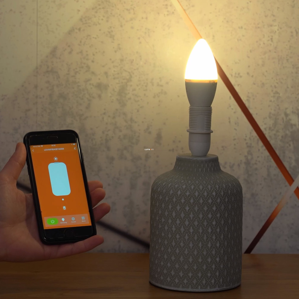 Ledvance Smart+ WIFI Candle 5W/827 E14 WW 2700K 470lm Dim