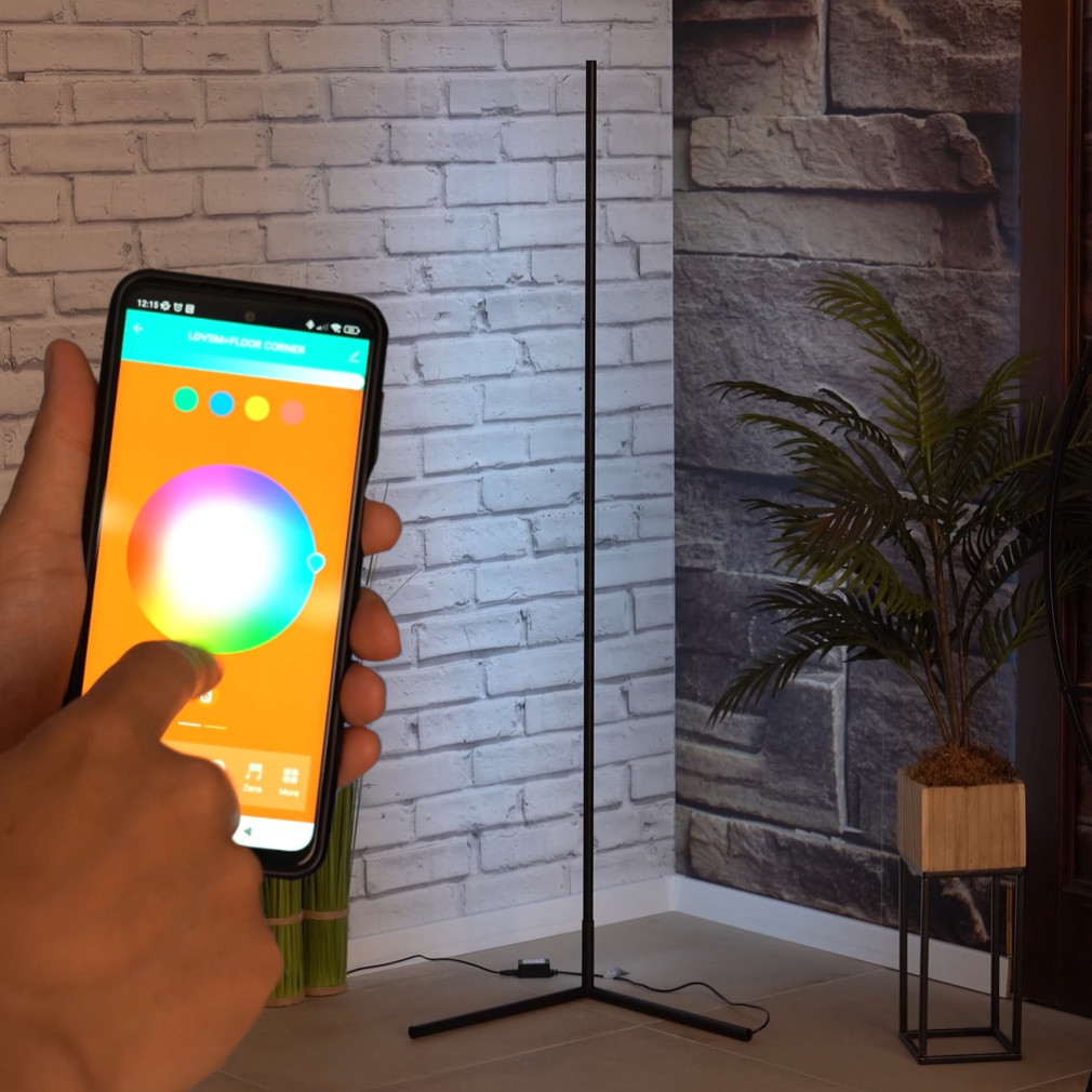 Ledvance Smart+ WIFI okos LED állólámpa