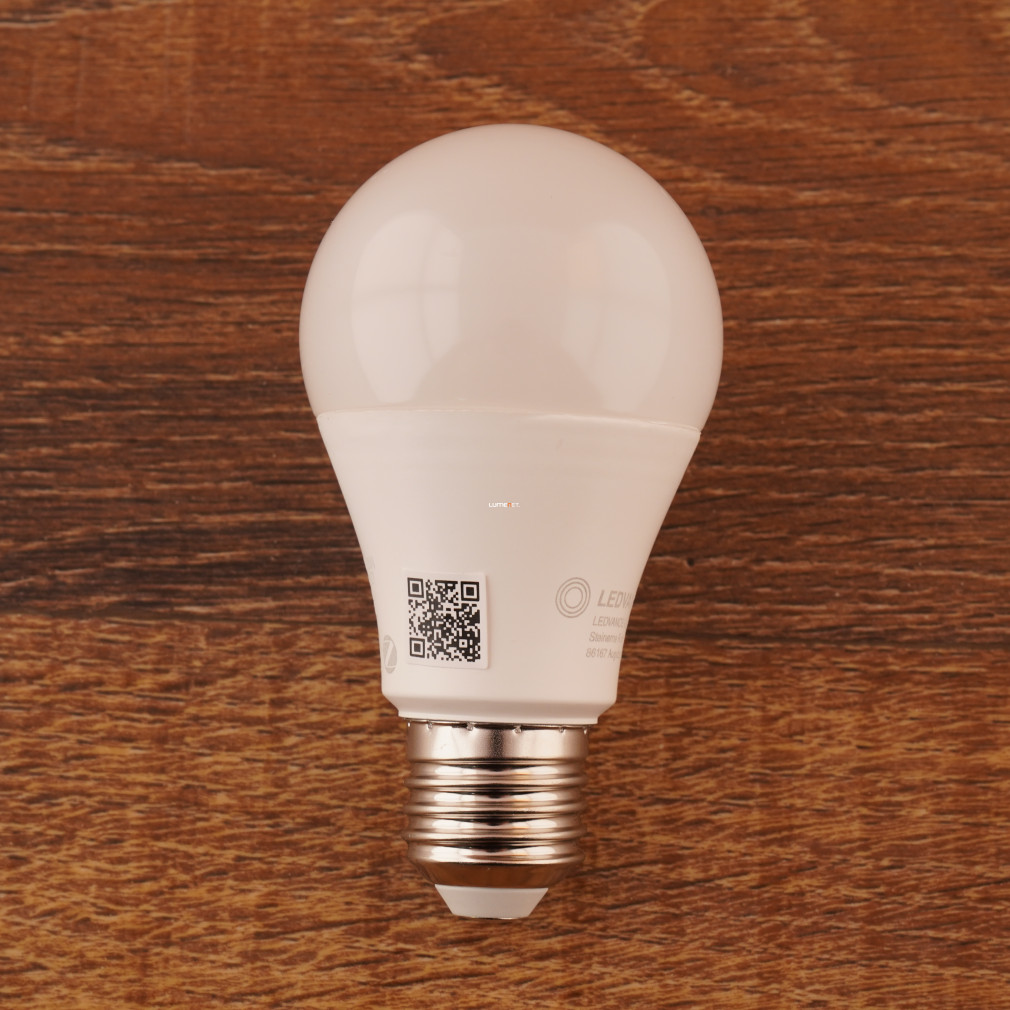 Ledvance Smart+ ZigBee E27 LED, 9 W, RGBW, 806 lm, opál (Classic)