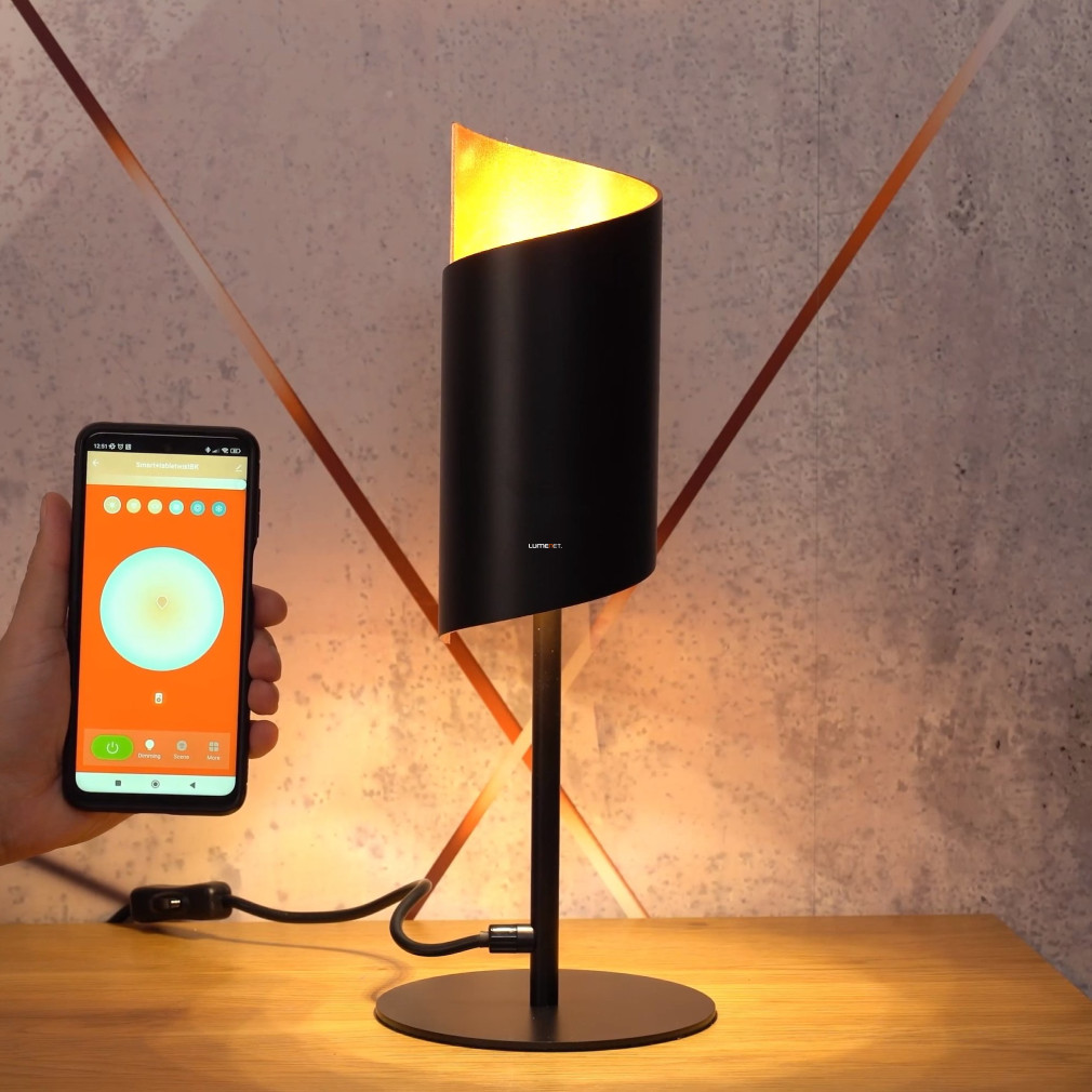 Ledvance Smart+ WIFI okos asztali LED lámpa fekete színben (Twist)