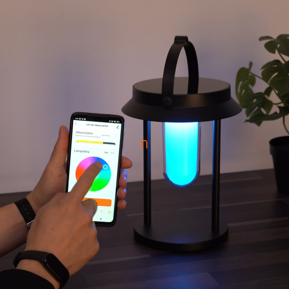 Ledvance Smart+ Bluetooth Solar Table Lantern Multicolor okos kültéri napelemes asztali LED lámpa/lámpás