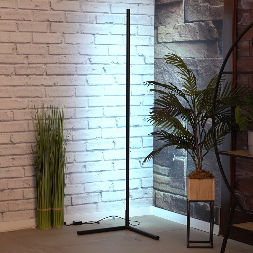 Ledvance Smart+ WIFI okos LED állólámpa, 140 cm, fekete (dallam vezérléssel)