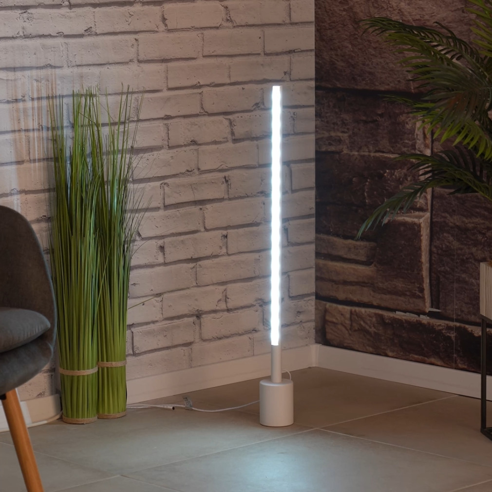 Ledvance Smart+ WIFI okos LED állólámpa távirányítóval, 80 cm, fehér