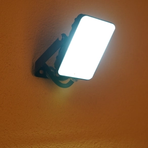   Ledvance LED reflektor, extra hidegfehér, 10 W (Essential Floodlights)