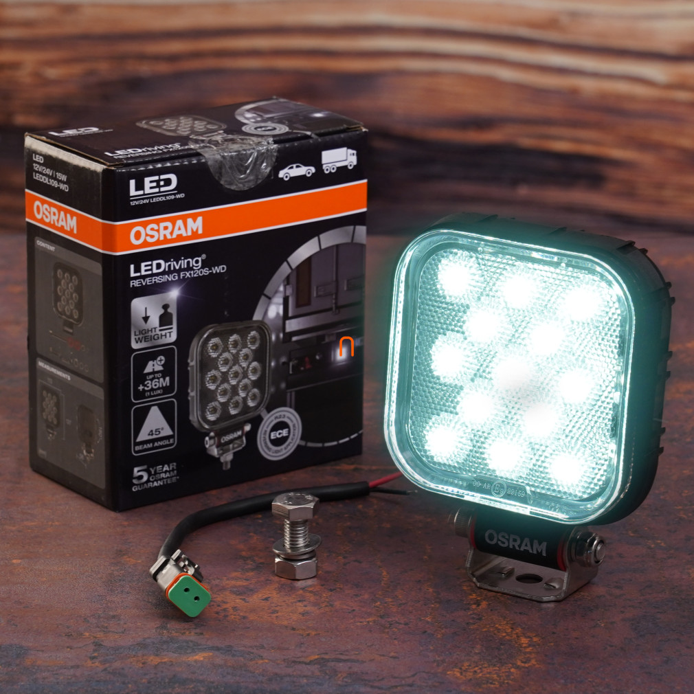 Osram LEDriving Reversing FX120S-WD ECE R23 engedélyes kiegészítő tolatólámpa, 13 LED, 1100 lumen, 36 m világítási távolság, IP69K, LEDDL109-WD