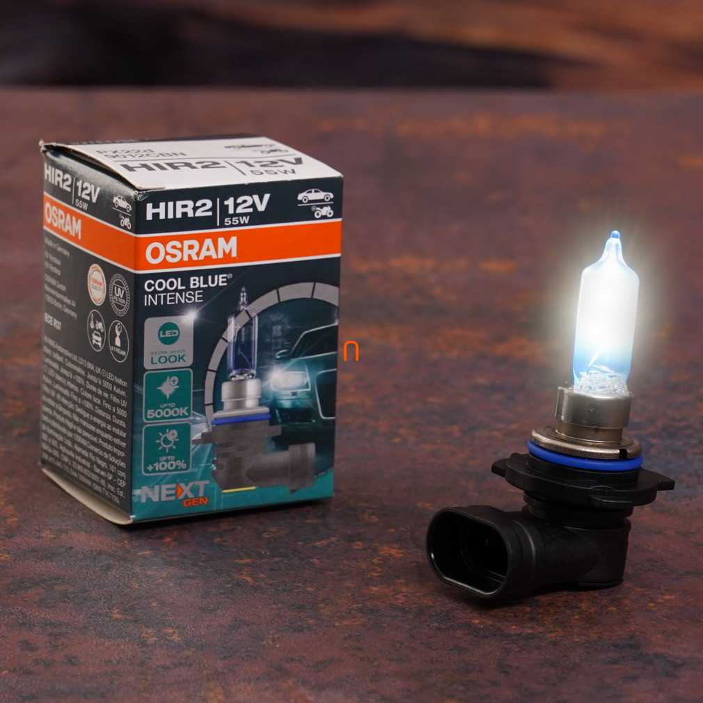 Osram Cool Blue Intense Next Gen HIR2 halogén izzó, akár 5000 K színhőmérséklet, 100%-kal nagyobb fényerő, stílusos LED-es hatás, 12 V, 55 W, PX22d foglalat, 9012CBN, 1 darab/doboz