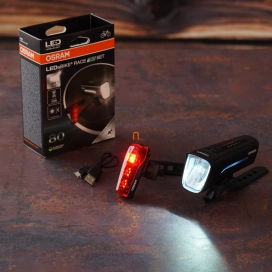   Osram LEDsBIKE Race 80 SET kerékpárlámpa szett, 80 lux fényerő, 13 órás üzemidő, StVZO jóváhagyás, USB-C töltés, IP44 vízállóság, LEDBL102 SET