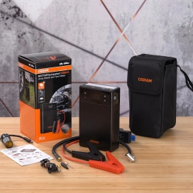   Osram BATTERYjumpstart 1000TI, 5 literes benzin és 3 literes dízel járművekhez, beépített kompresszorral és vészvilágítással, OJS020TI